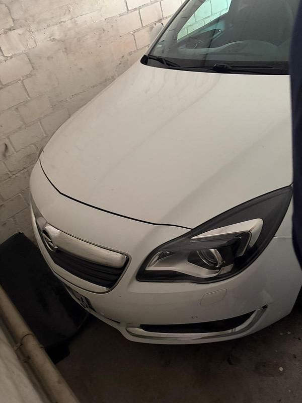 Gebraucht Opel Insignia 170 PS (125 kW) 2016 Weiß Kombi