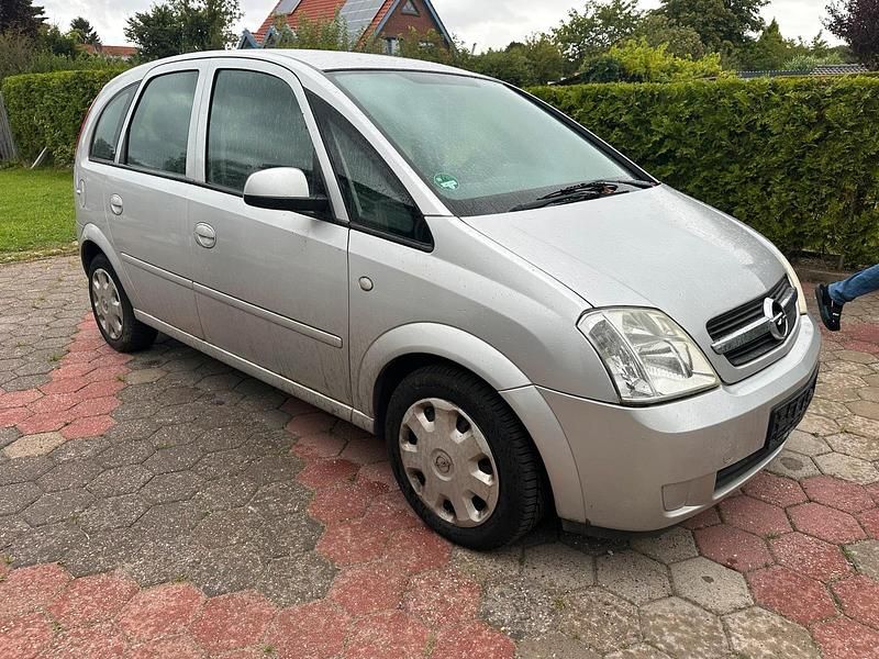 Silber Gebraucht 2005 Opel Meriva Van / Kleinbus | 400 € (Superpreis) - Bild 1/4