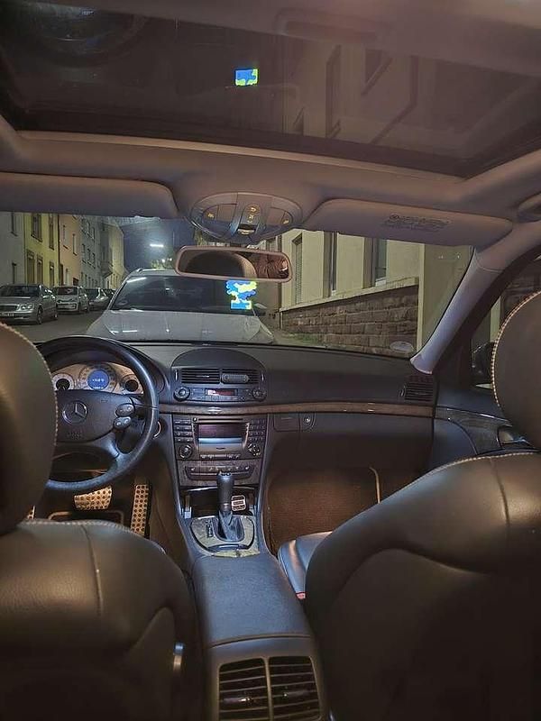 Grau Gebraucht 2008 Mercedes 280 Limousine | 6.500 € (Superpreis) - Bild 1/4