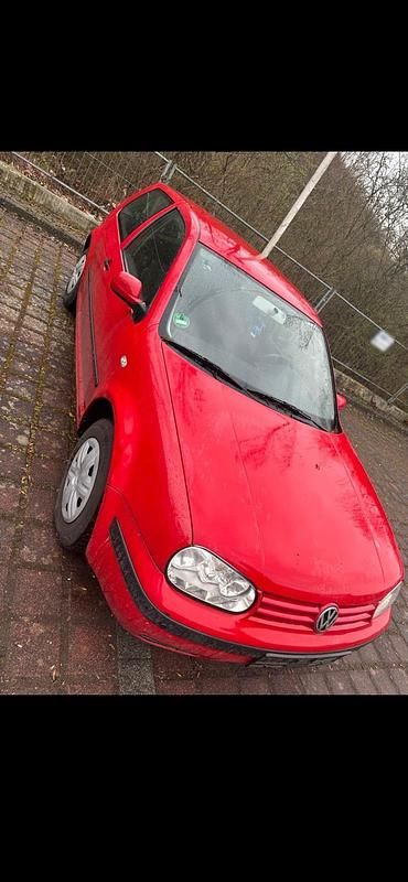 Gebraucht VW Golf IV 90 PS (66 kW) 2000 Rot Kleinwagen