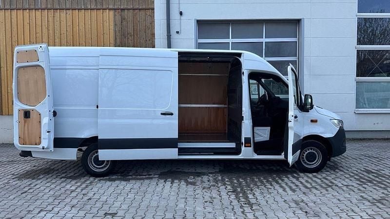 Gebraucht Mercedes Sprinter 150 PS (110 kW) 2023 Weiß Van