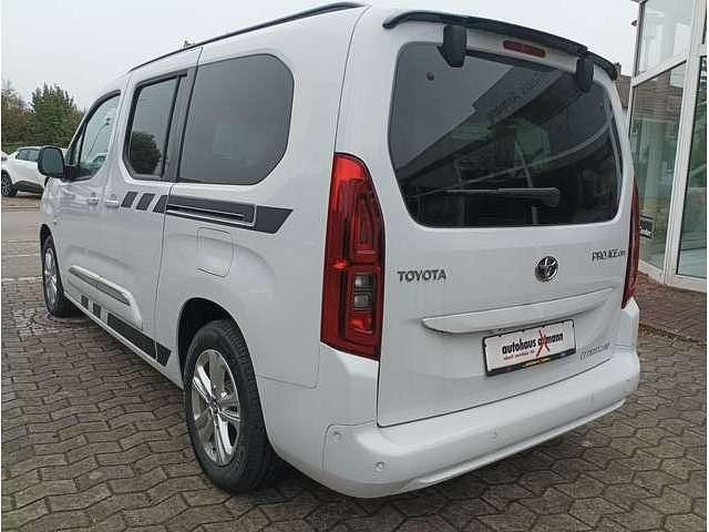Gebraucht Toyota Proace 131 PS (96 kW) 2024 Van / Kleinbus