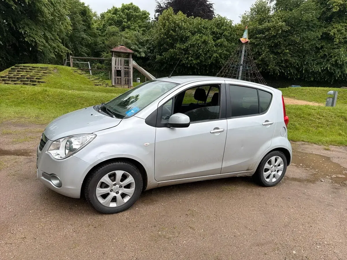 Gebraucht Opel Agila 2010 Kleinwagen