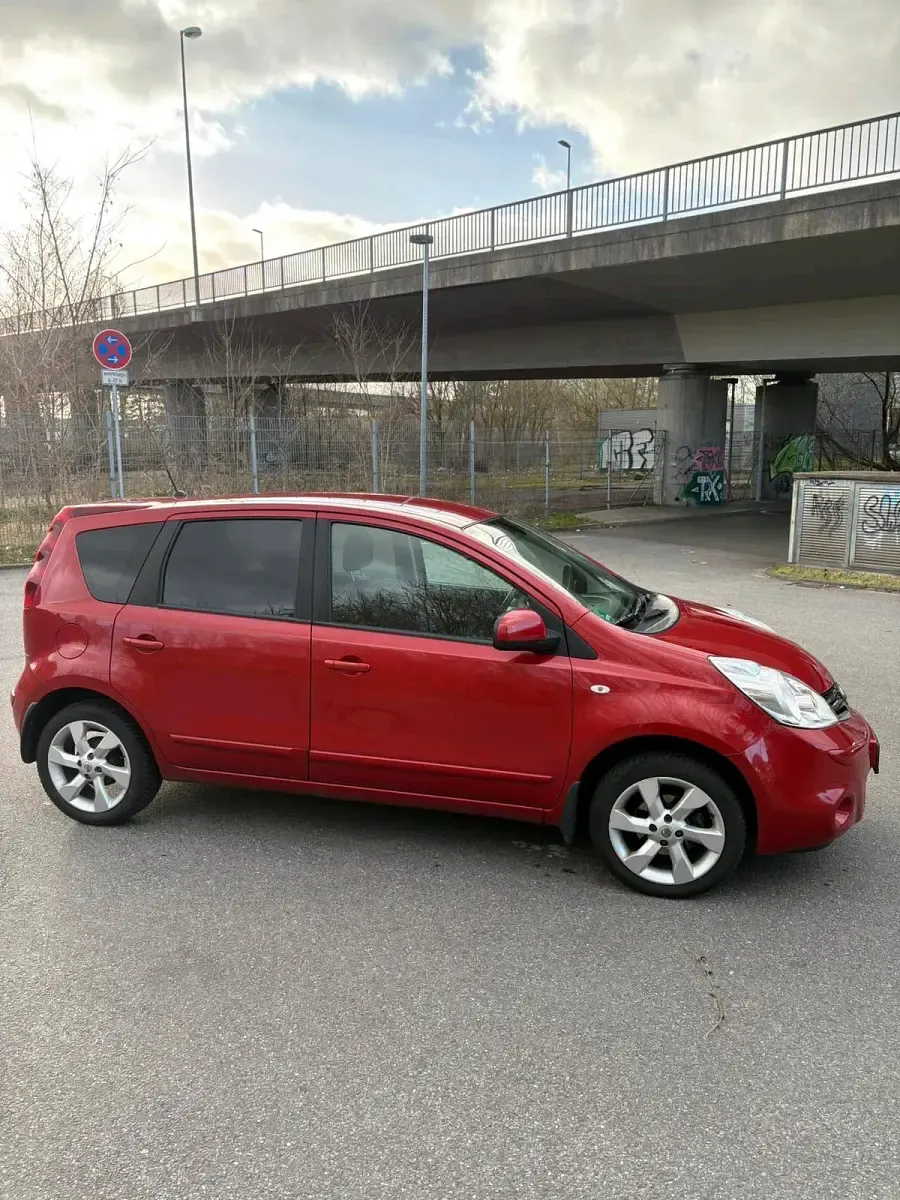 Gebraucht Nissan Note 88 PS (64 kW) 2013 Rot Kleinwagen