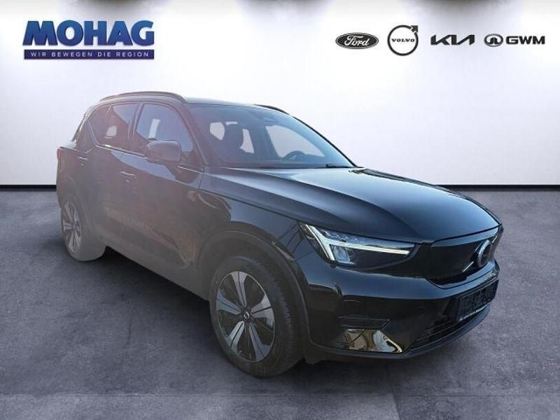 Second-hand Volvo XC40 Core 169 kW (231 CP) 2022 Negru SUV