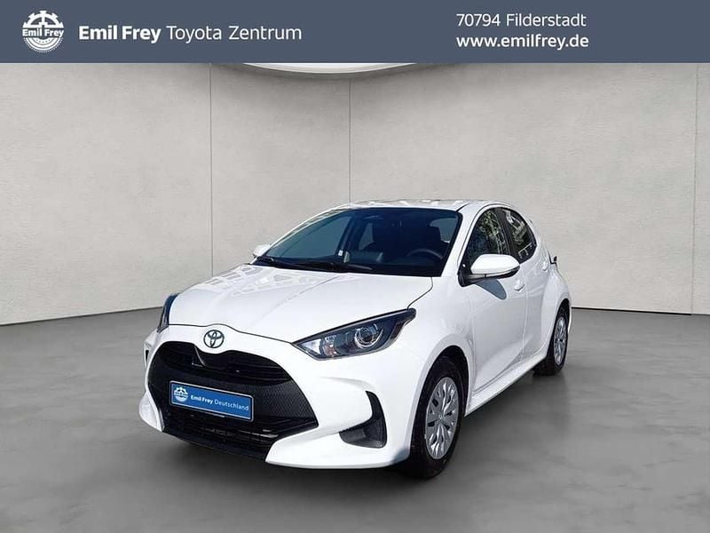 Weiß Neu 2025 Toyota Yaris Business Edition Limousine | 23.520 € (Guter Preis) - Bild 1/4