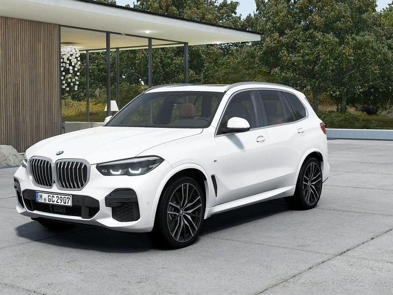 Gebraucht BMW X5 M Sport 286 PS (210 kW) 2022 Mineralweiß (weiß) SUV