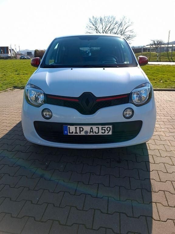 Gebraucht Renault Twingo 69 PS (50 kW) 2016 Weiß Kleinwagen