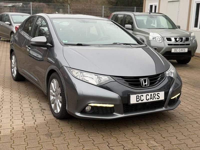 Gebraucht Honda Civic 150 PS (110 kW) 2013 Grau Limousine