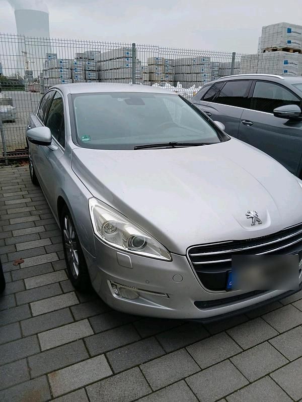 Silber Gebraucht 2011 Peugeot 508 Allure Limousine | 4.990 € (Guter Preis) - Bild 1/4
