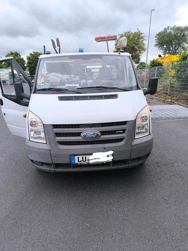 Weiß Gebraucht 2007 Ford Transit | 8.700 € - Bild 1/4