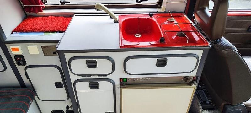 Gebraucht VW T3 50 PS (36 kW) 1986 Rot Van