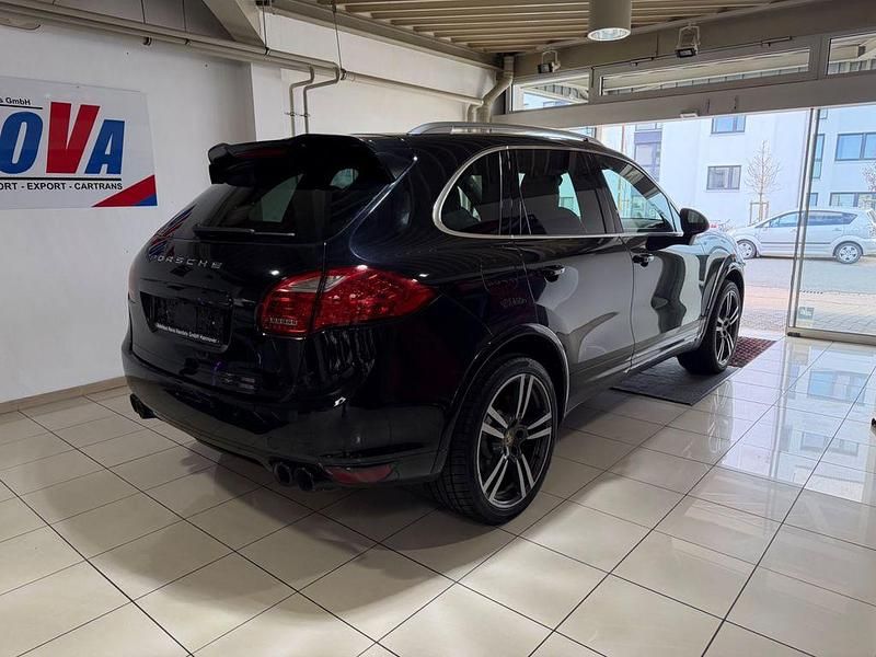 Gebraucht Porsche Cayenne 245 PS (180 kW) 2014 Schwarz SUV