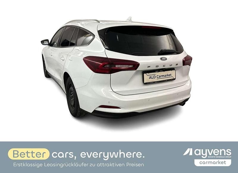 Gebraucht Ford Focus Titanium X 120 PS (88 kW) 2022 Frostweiß Coupé