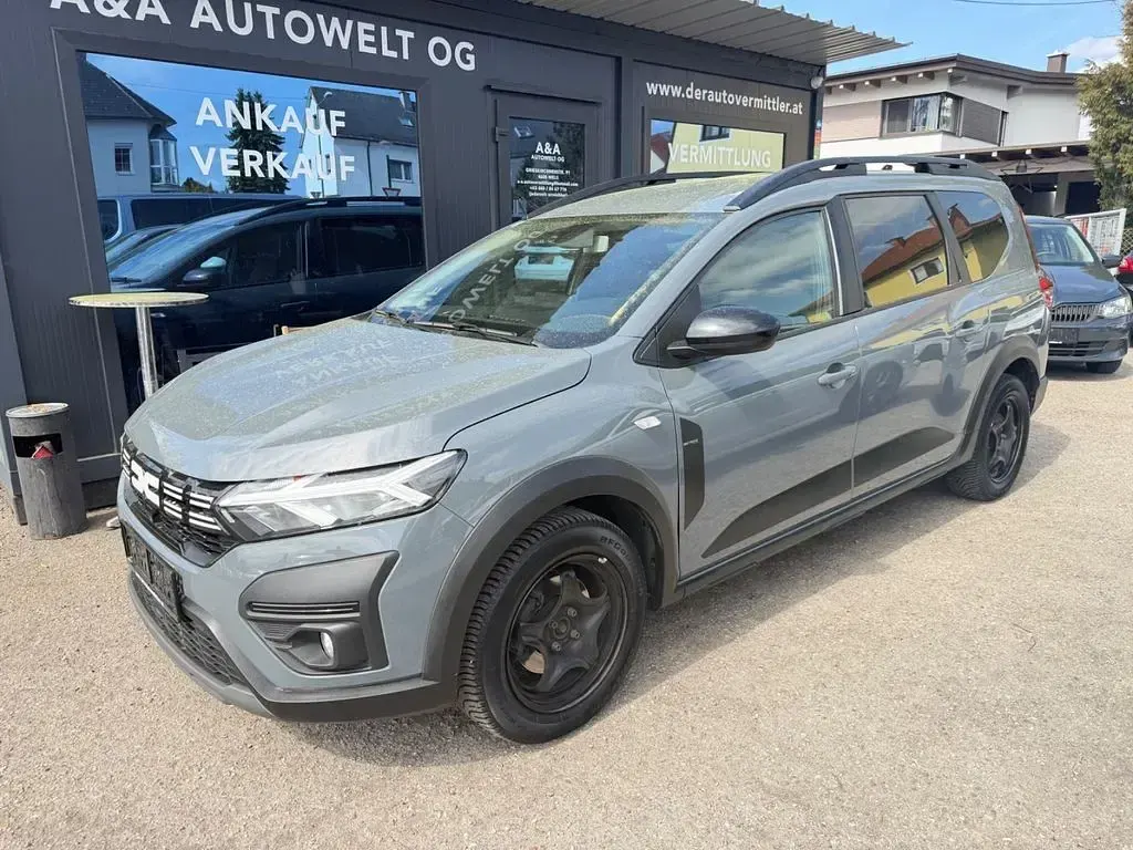 Gebraucht Dacia Jogger Extreme 110 PS (80 kW) 2022 Grau Van / Kleinbus
