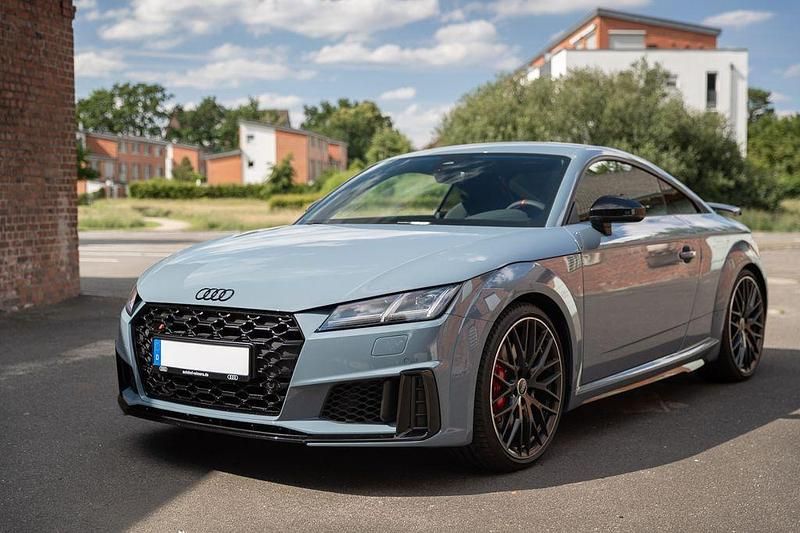Gebraucht Audi TTS Competition 306 PS (225 kW) 2019 Grau Coupé