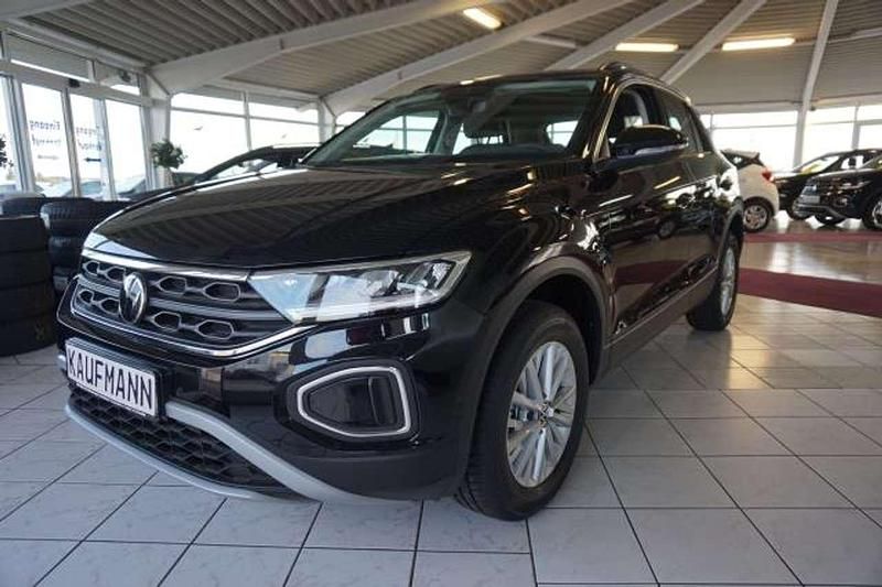 Gebraucht VW T-Roc Life 150 PS (110 kW) 2024 Deep black perleffekt SUV