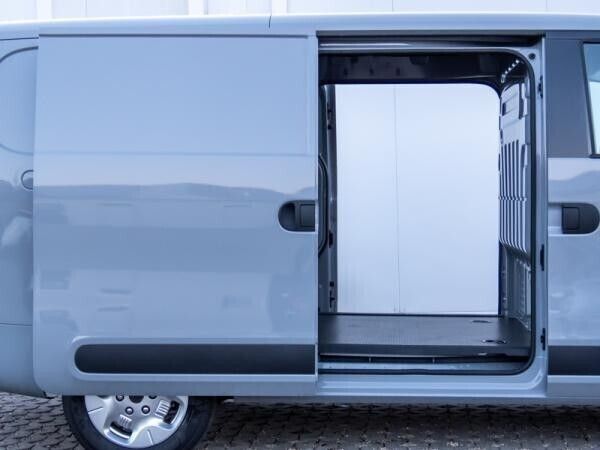 Gebraucht Maxus eDeliver 3 119 kW (163 PS) 2024 Grau Van