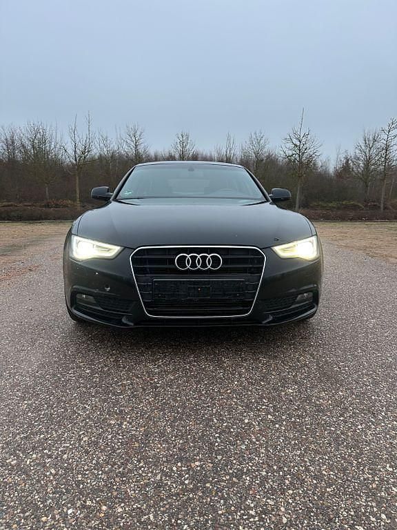 Schwarz Gebraucht 2012 Audi A5 Sportback S-Line Kleinwagen | 10.000 € (Superpreis) - Bild 1/4