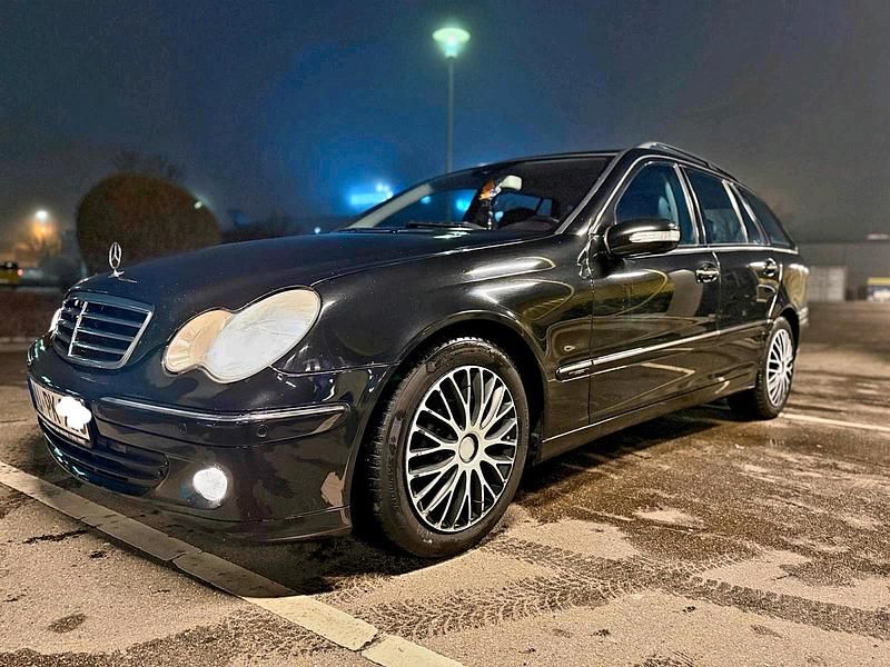 Gebraucht Mercedes C220 110 PS (80 kW) 2007 Schwarz Kombi