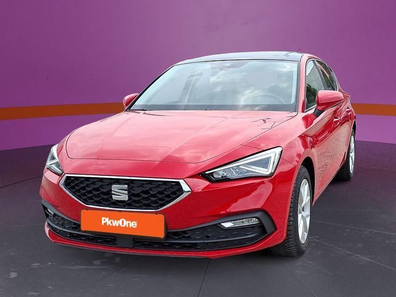 Rot Gebraucht 2022 Seat Leon Style Limousine | 18.630 € (Guter Preis) - Bild 1/4
