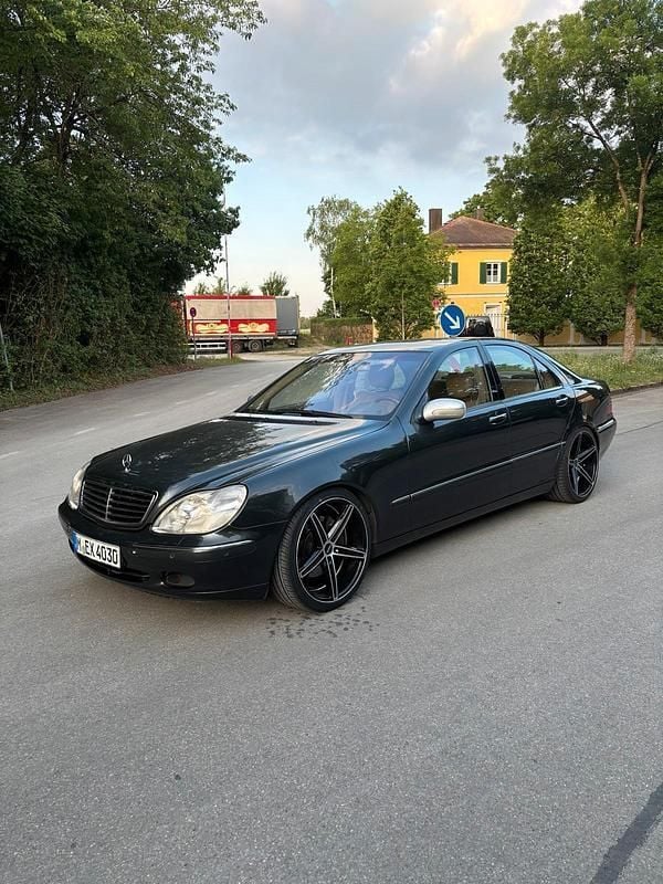 Andere außenfarben Gebraucht 2002 Mercedes S430 Limousine | 6.500 € (Fairer Preis) - Bild 1/4