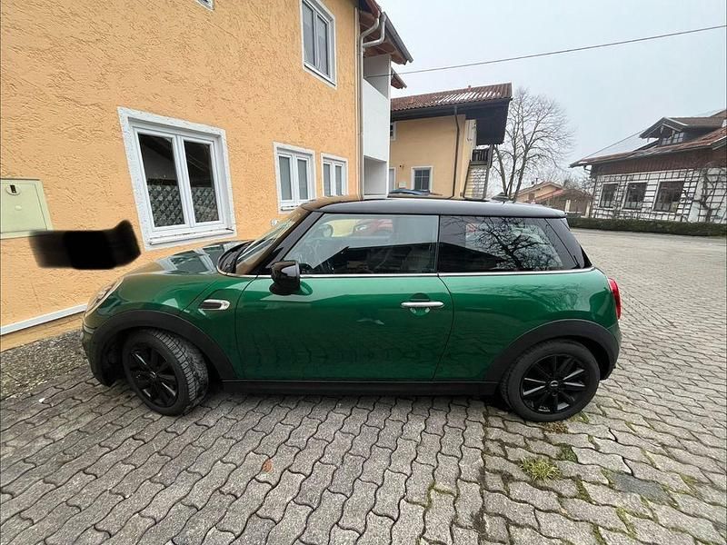Gebraucht Mini Cooper Chili 136 PS (100 kW) 2020 Grün Kleinwagen