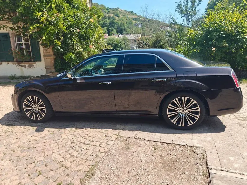 Gebraucht Lancia Thema 240 PS (176 kW) 2012 Braun Limousine