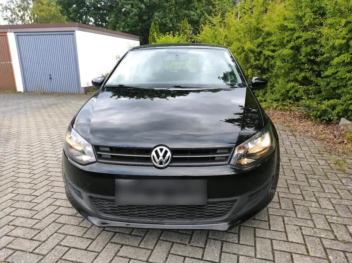 Gebraucht VW Polo 60 PS (44 kW) 2009 Schwarz Kleinwagen