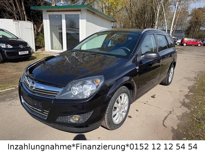 Gebraucht Opel Astra Edition 116 PS (85 kW) 2010 Schwarz Kombi