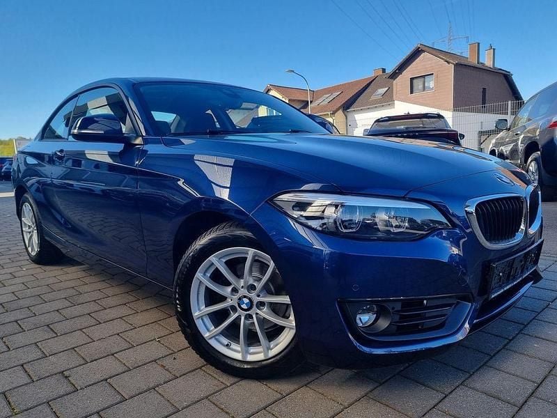 Gebraucht BMW 218 Sport Line 136 PS (100 kW) 2018 Blau Coupé