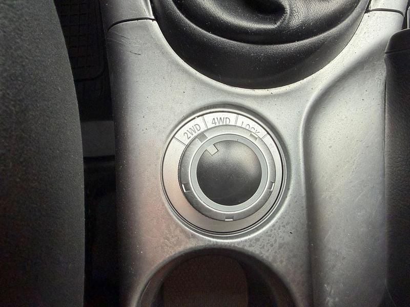 Gebraucht Mitsubishi Outlander 156 PS (114 kW) 2010 Braun SUV