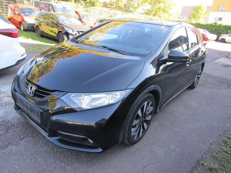 Schwarz Gebraucht 2014 Honda Civic Kombi | 5.490 € (Superpreis) - Bild 1/4