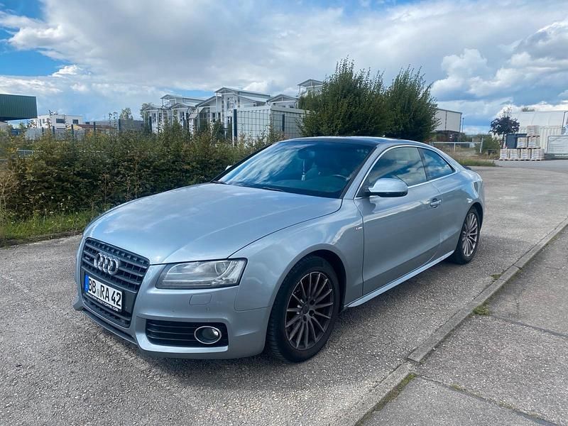 Blau Gebraucht 2010 Audi A5 S-Line Coupé | 7.990 € (Superpreis) - Bild 1/4