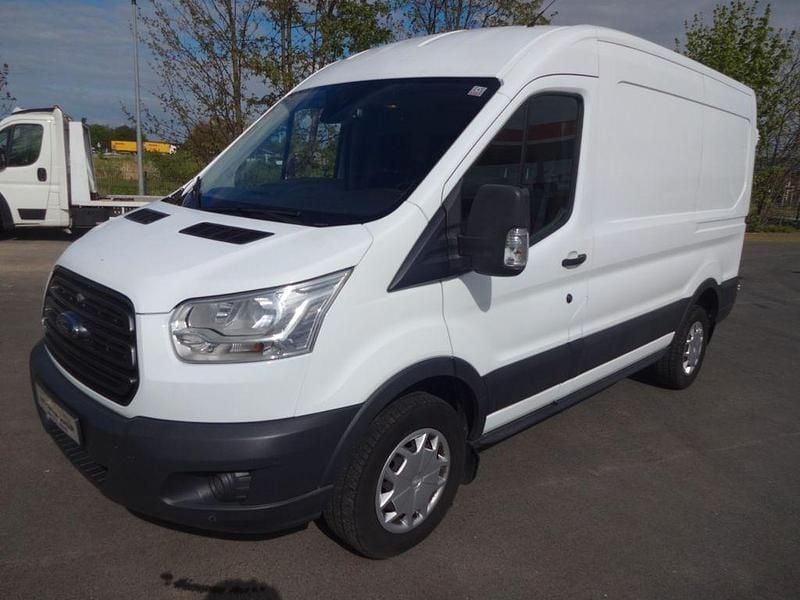 Second-hand Ford Transit Trend 170 CP (125 kW) 2017 Alb Monovolum