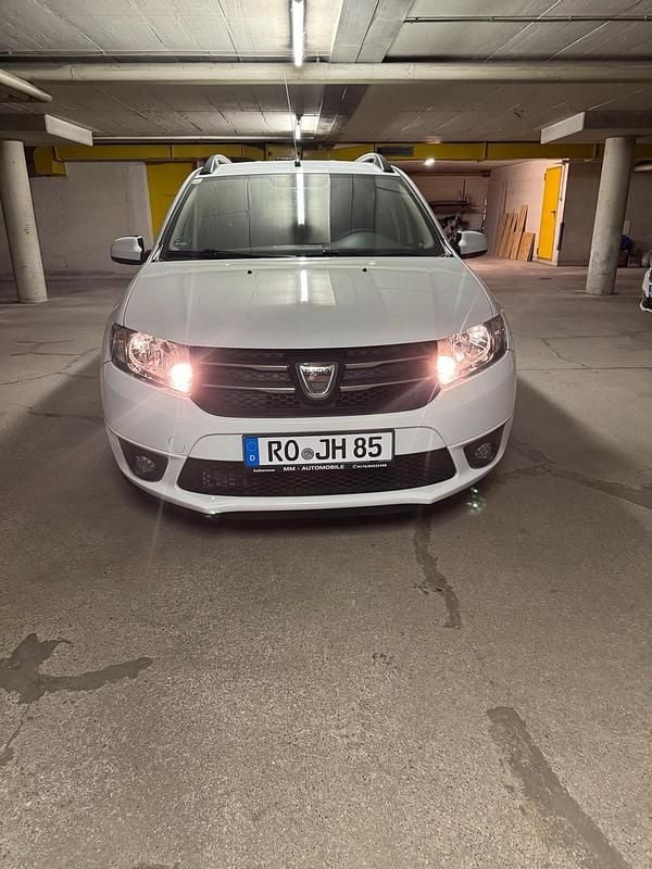 Gebraucht Dacia Logan MCV 90 PS (66 kW) 2016 Weiß Kombi