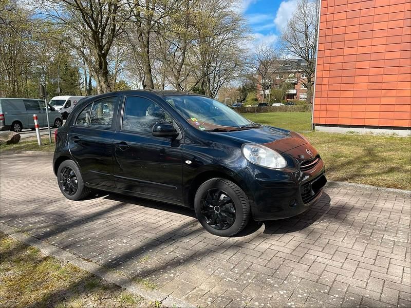 Gebraucht Nissan Micra Pure 80 PS (58 kW) 2012 Schwarz Kleinwagen