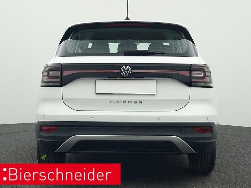 Gebraucht VW T-Cross Basis 110 PS (80 kW) 2022 Weiss SUV