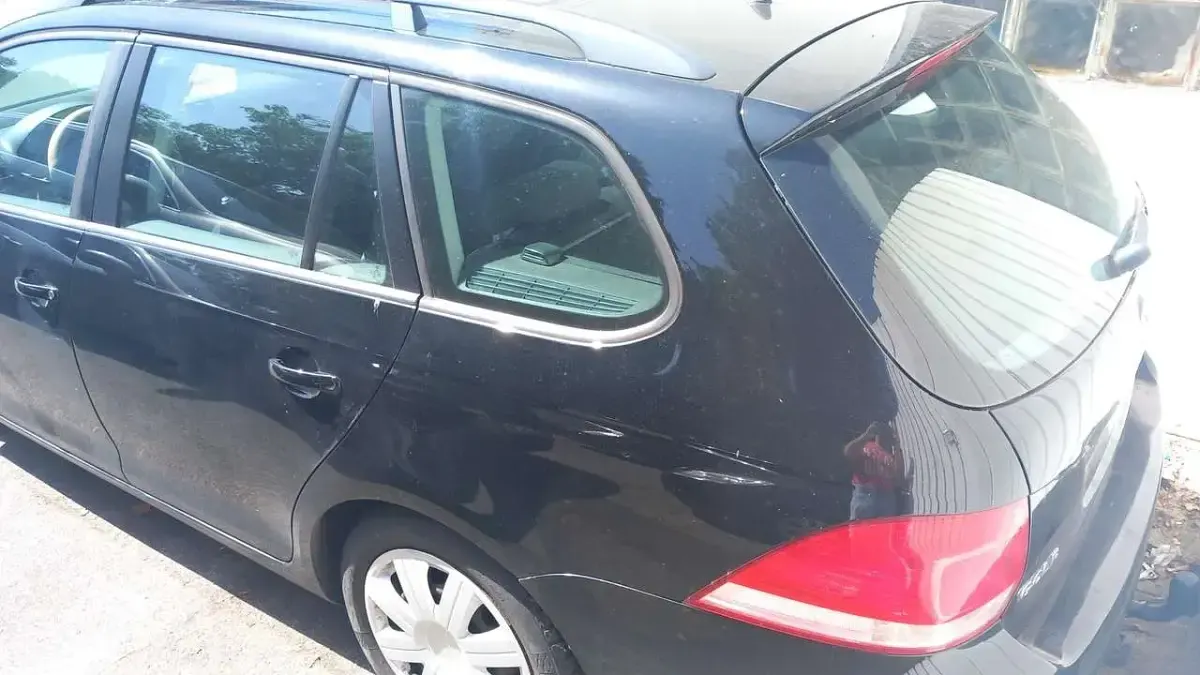 Gebraucht VW Golf VI 80 PS (58 kW) 2009 Schwarz Kleinwagen