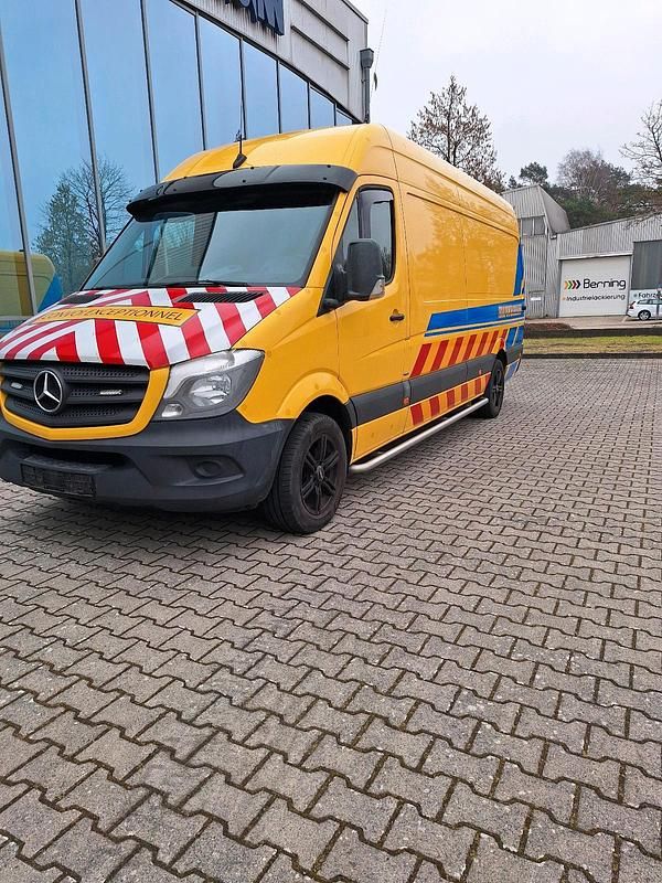Gebraucht Mercedes Sprinter 143 PS (105 kW) 2018 Gelb Van