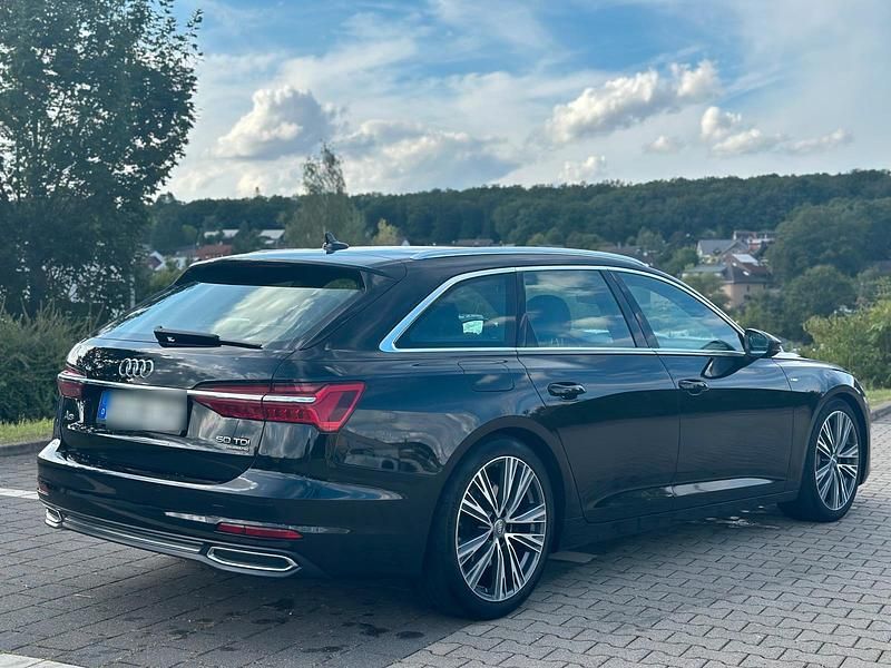 Silber Gebraucht 2019 Audi A6 Kombi | 31.500 € (Fairer Preis) - Bild 1/4