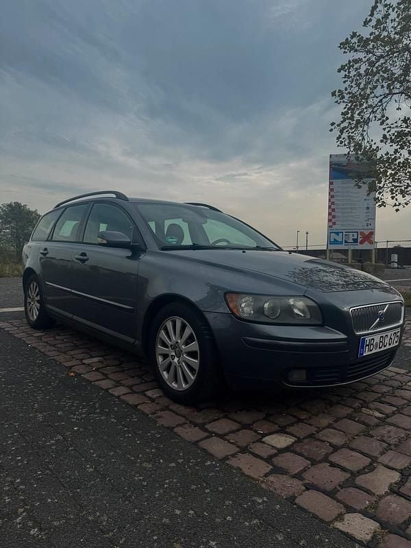 Gebraucht 2004 Volvo V50 Kombi | 1.999 € (Fairer Preis) - Bild 1/4