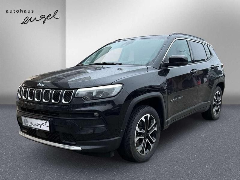 Solid black Gebraucht 2022 Jeep Compass Limited SUV | 23.985 € (Superpreis) - Bild 1/3