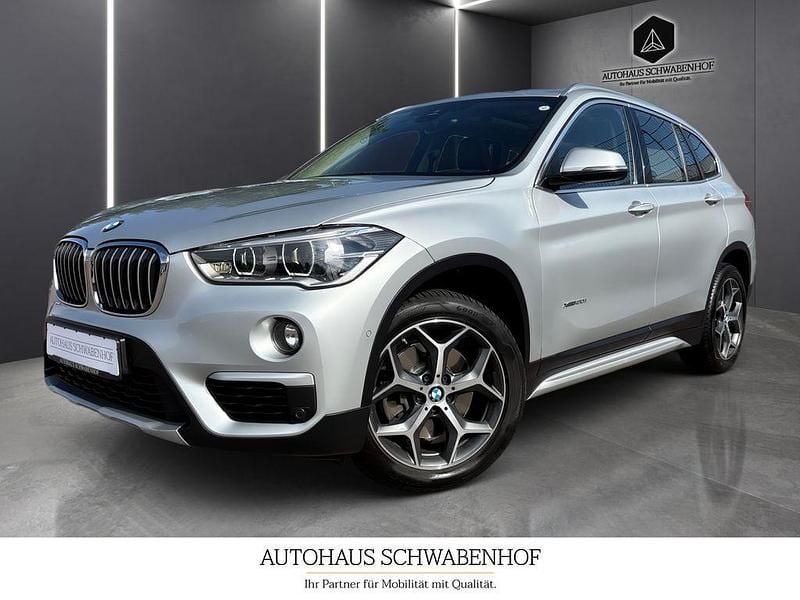 Glaciersilber metallic Gebraucht 2016 BMW X1 xLine SUV | 19.290 € (Guter Preis) - Bild 1/4