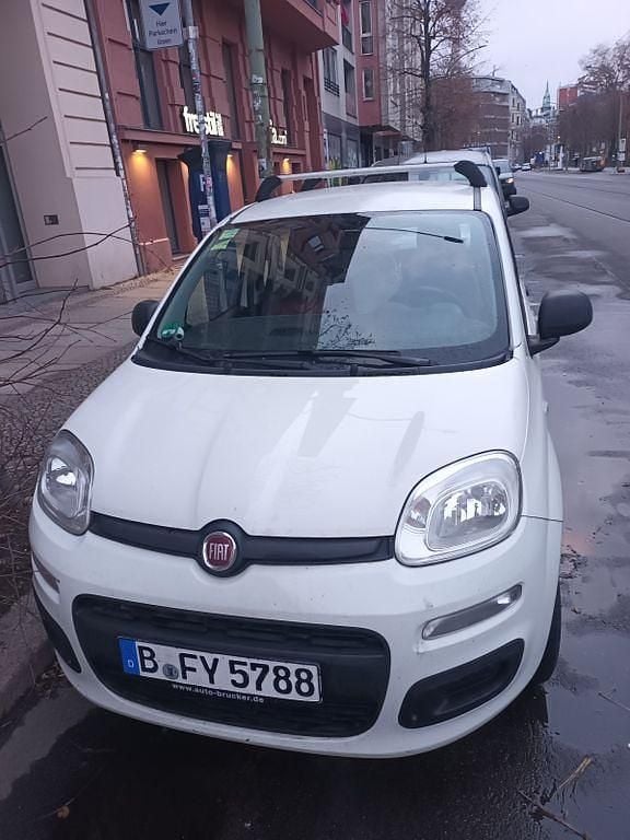 Weiß Gebraucht 2015 Fiat Panda Mystyle Limousine | 4.250 € (Fairer Preis) - Bild 1/4