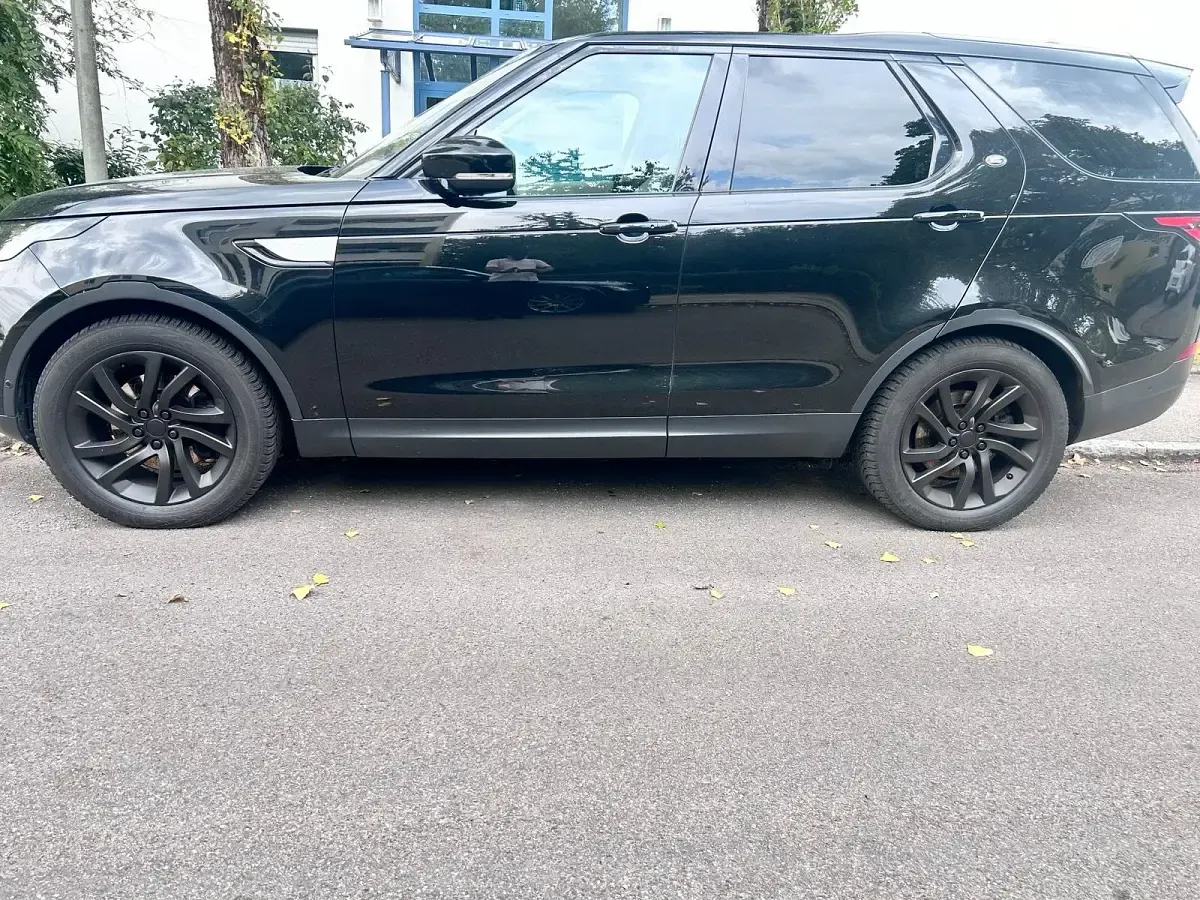 Gebraucht Land Rover Range Rover Sport 185 PS (136 kW) 2017 Schwarz SUV