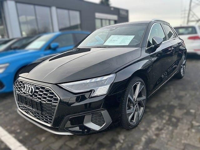 Używany Audi A3 Edition .1 150 KM (110 kW) 2021 Czarny Sedan/Limuzyna