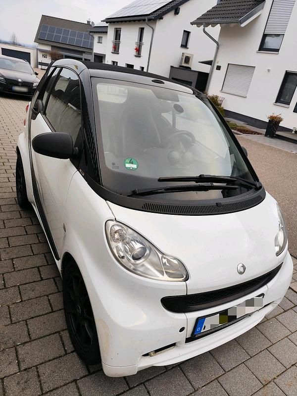 Gebraucht Smart ForTwo Cabrio 71 PS (52 kW) 2011 Weiß Cabrio