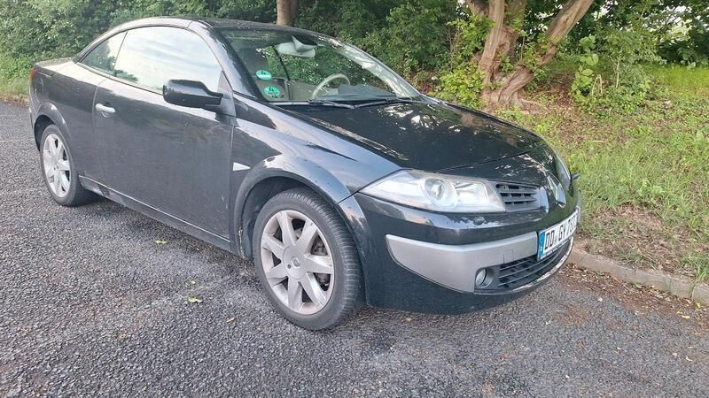 Schwarz Gebraucht 2006 Renault Mégane Cabriolet Cabrio | 1.200 € (Guter Preis) - Bild 1/4