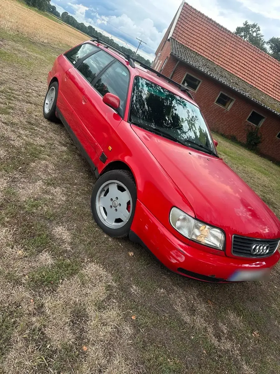 Gebraucht Audi A6 140 PS (102 kW) 1996 Rot Kombi